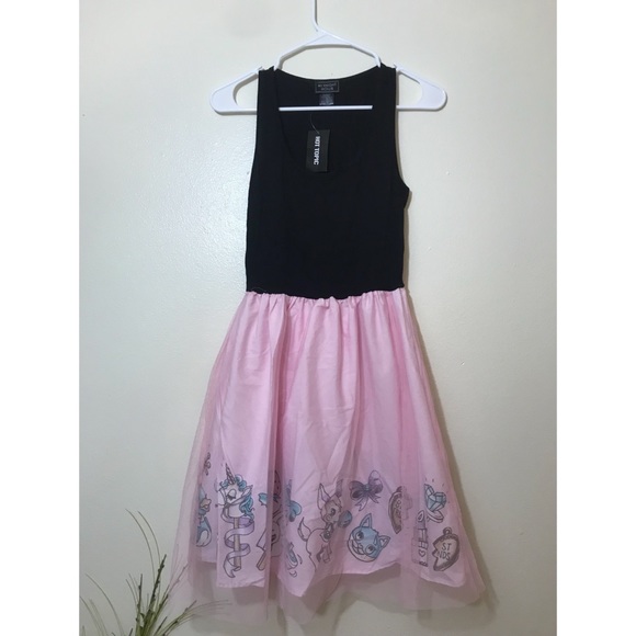 cute hot topic outfits